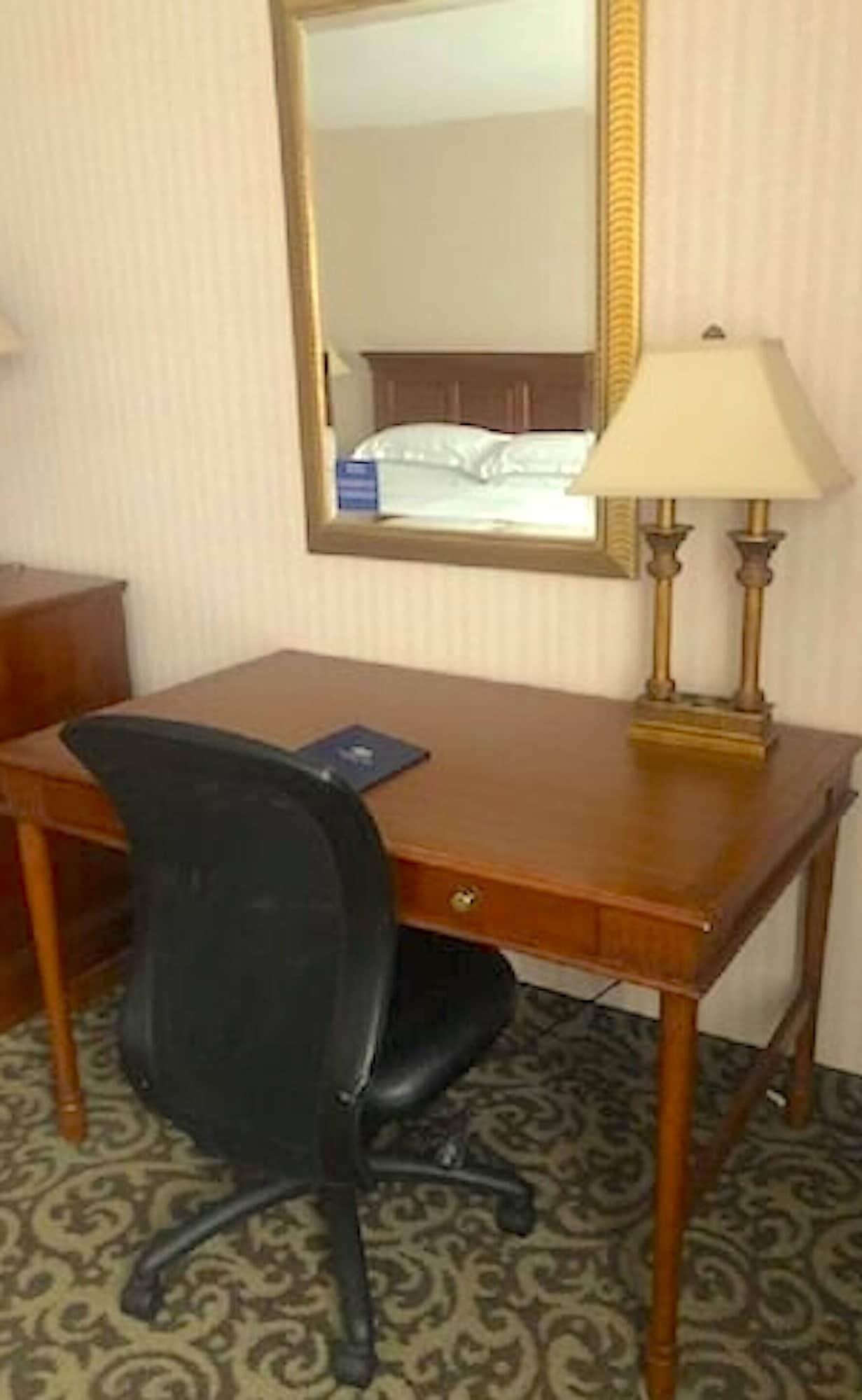 Doubletree By Hilton Lisle Naperville מראה חיצוני תמונה
