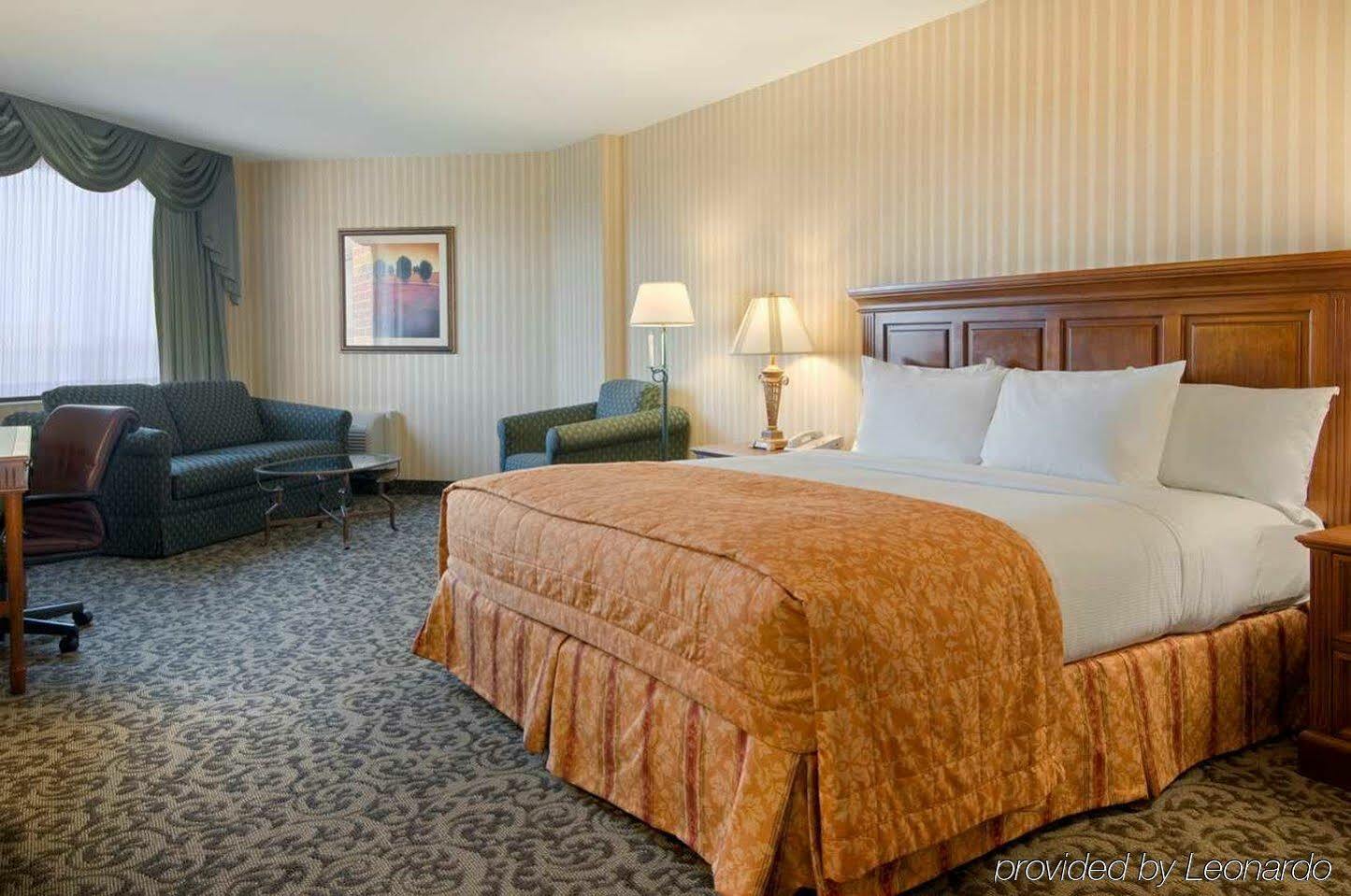 Doubletree By Hilton Lisle Naperville מראה חיצוני תמונה